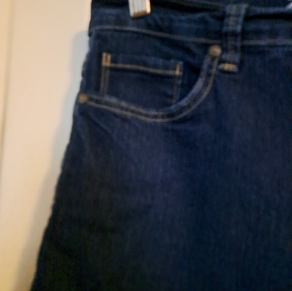 Gloria Vanderbilt size 10 jeans - Picture 3 of 7